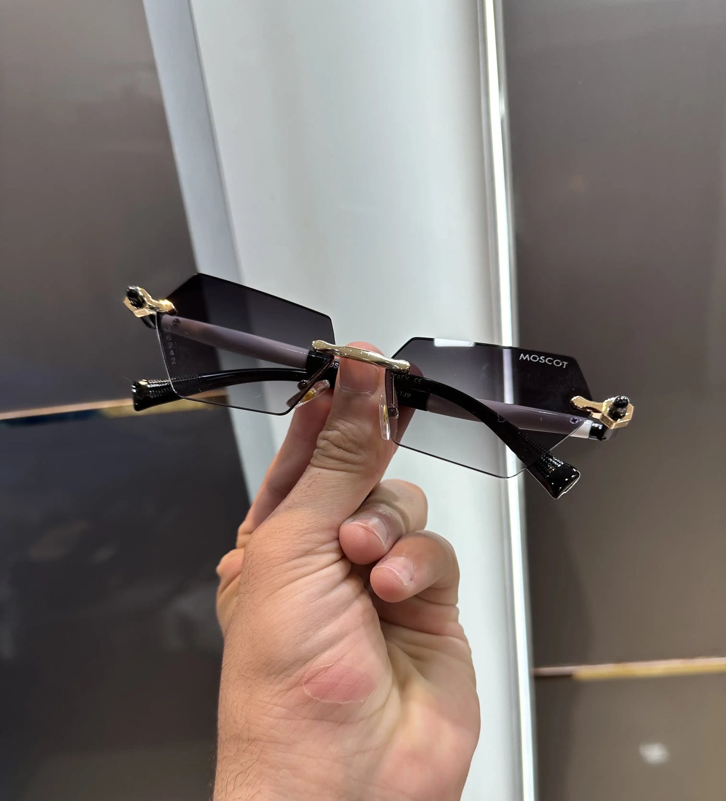 MOSCOT SUNGLASSES