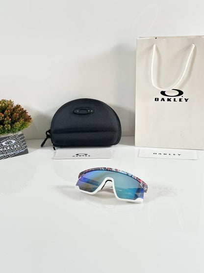 OAKLEY SUNGLASSES